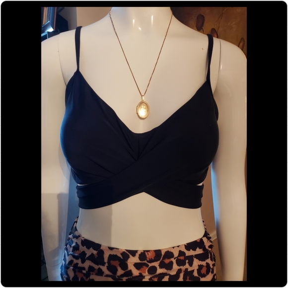 πEnd of the Season Swimsuit SALE ππ©± - Picture 2 of 8